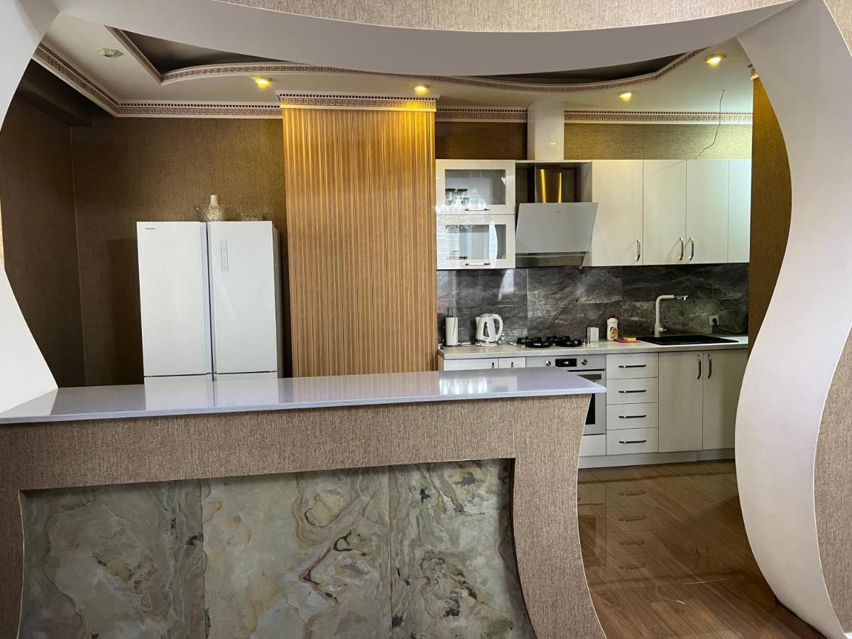 Cosy Apartment In The City Centre Тбілісі Екстер'єр фото